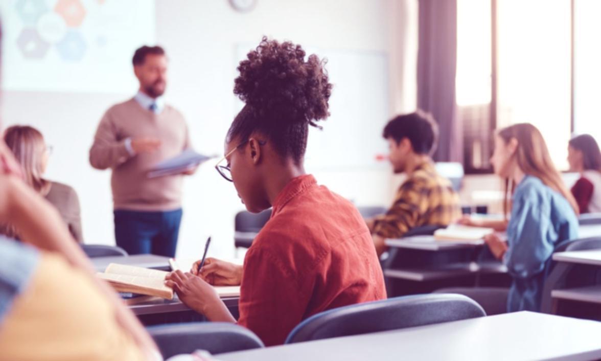 Business activity monitoring and reporting systems