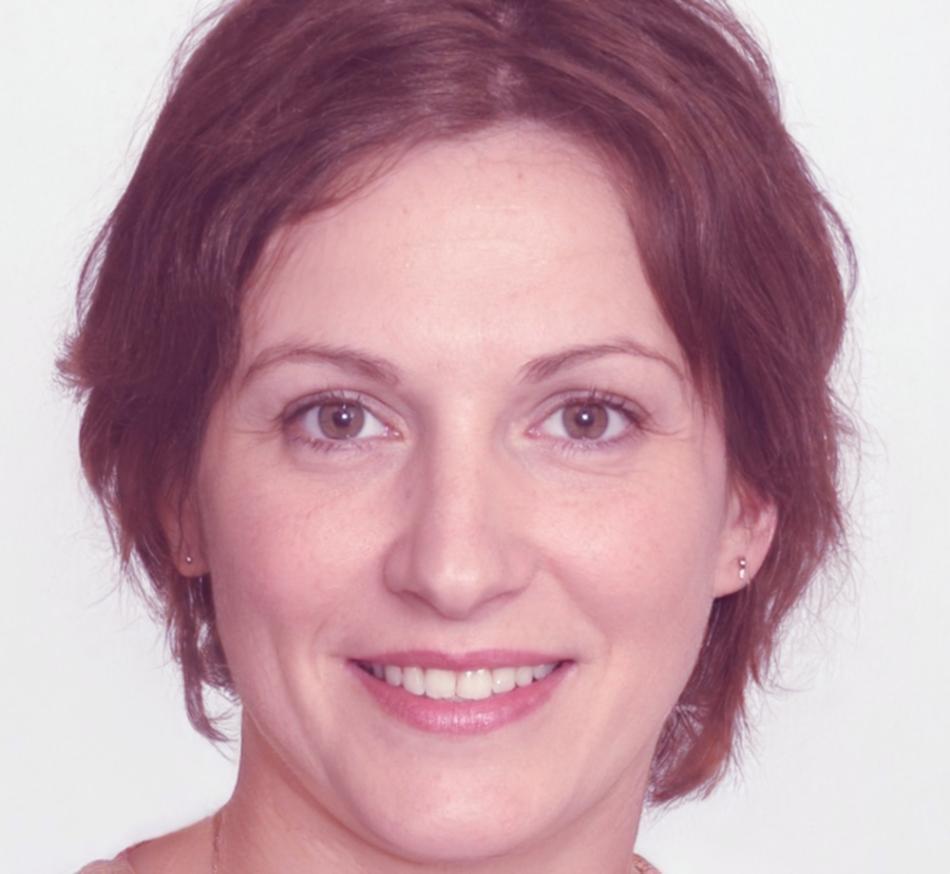 Astrid Vellamo, Financial Analysis Director