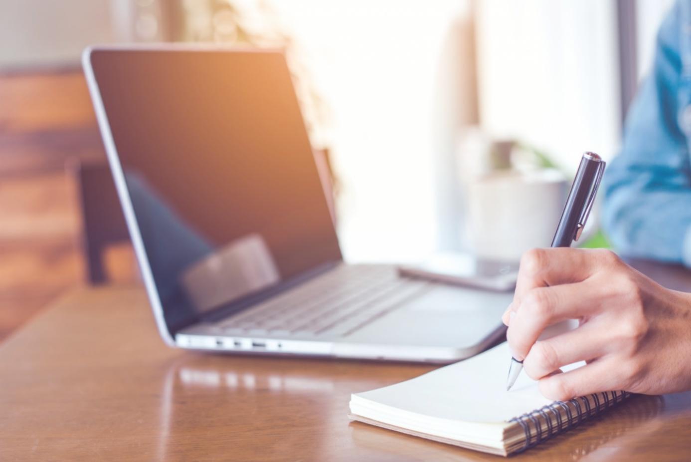 Business professionals analyzing financial data during collaborative workshop session